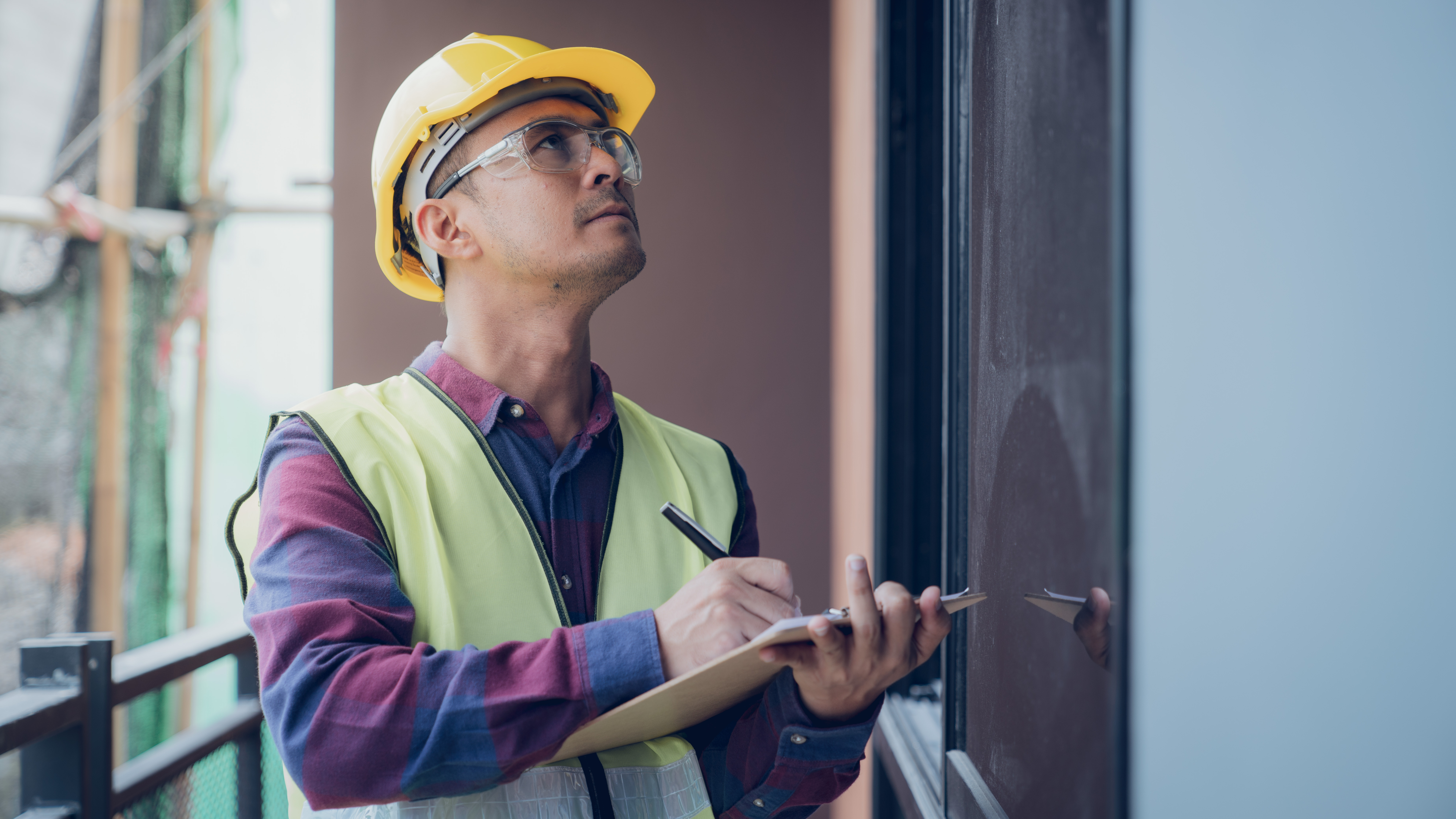 AdobeStock_219685148_Construction.jpeg