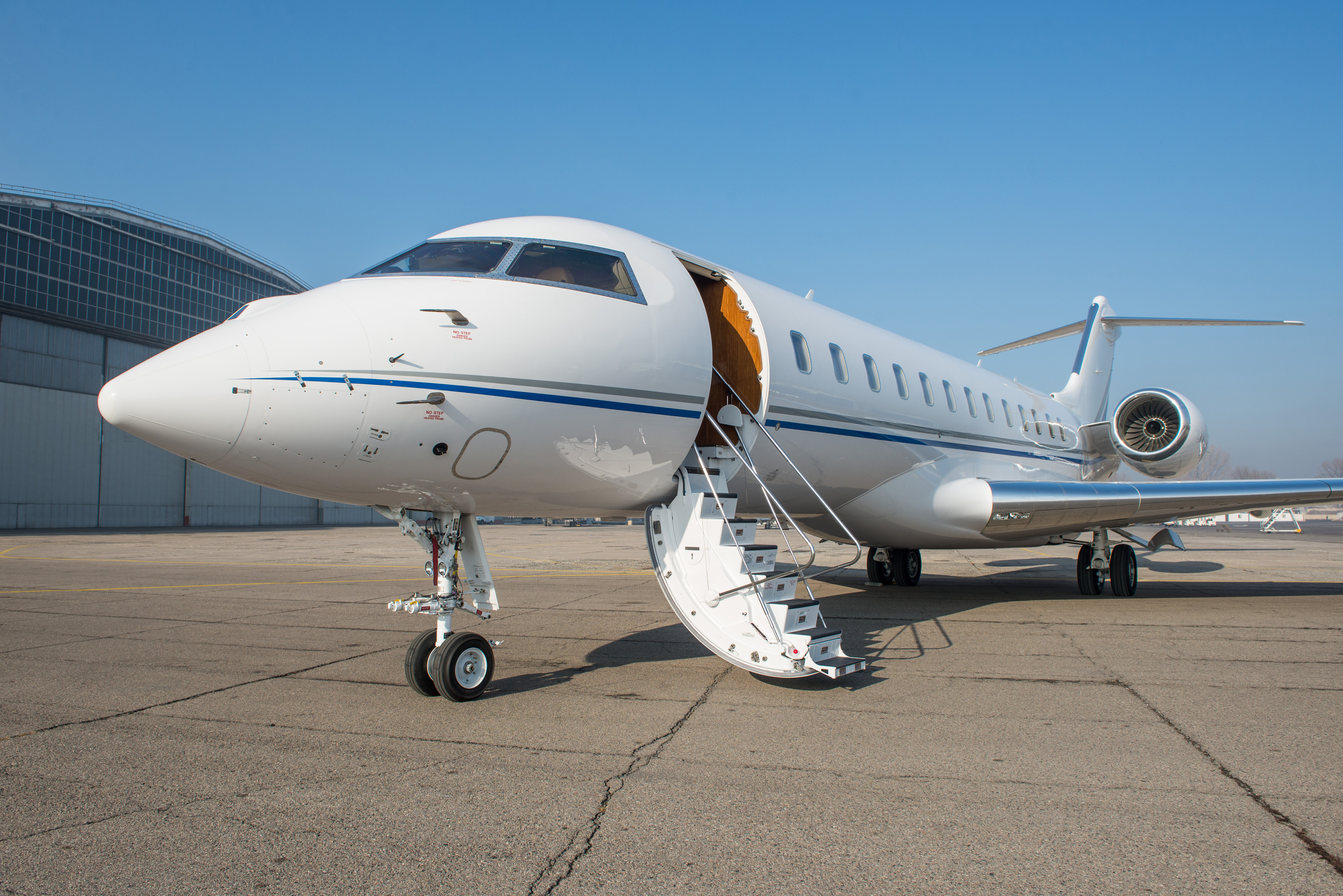 AdobeStock_283869519_Business Jet.jpeg